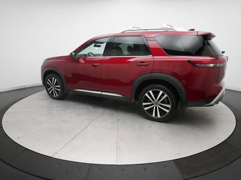 Certified 2024 Nissan Pathfinder Platinum w/ Cargo Package image 12