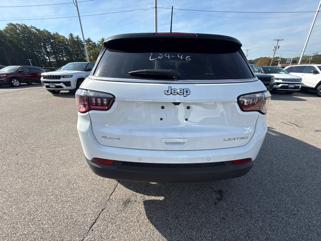 New 2026 Jeep Compass Limited AWD/4WD image 4