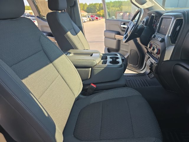Used 2022 Chevrolet Silverado 1500 RST w/ LPO, Blackout Package AWD/4WD image 11