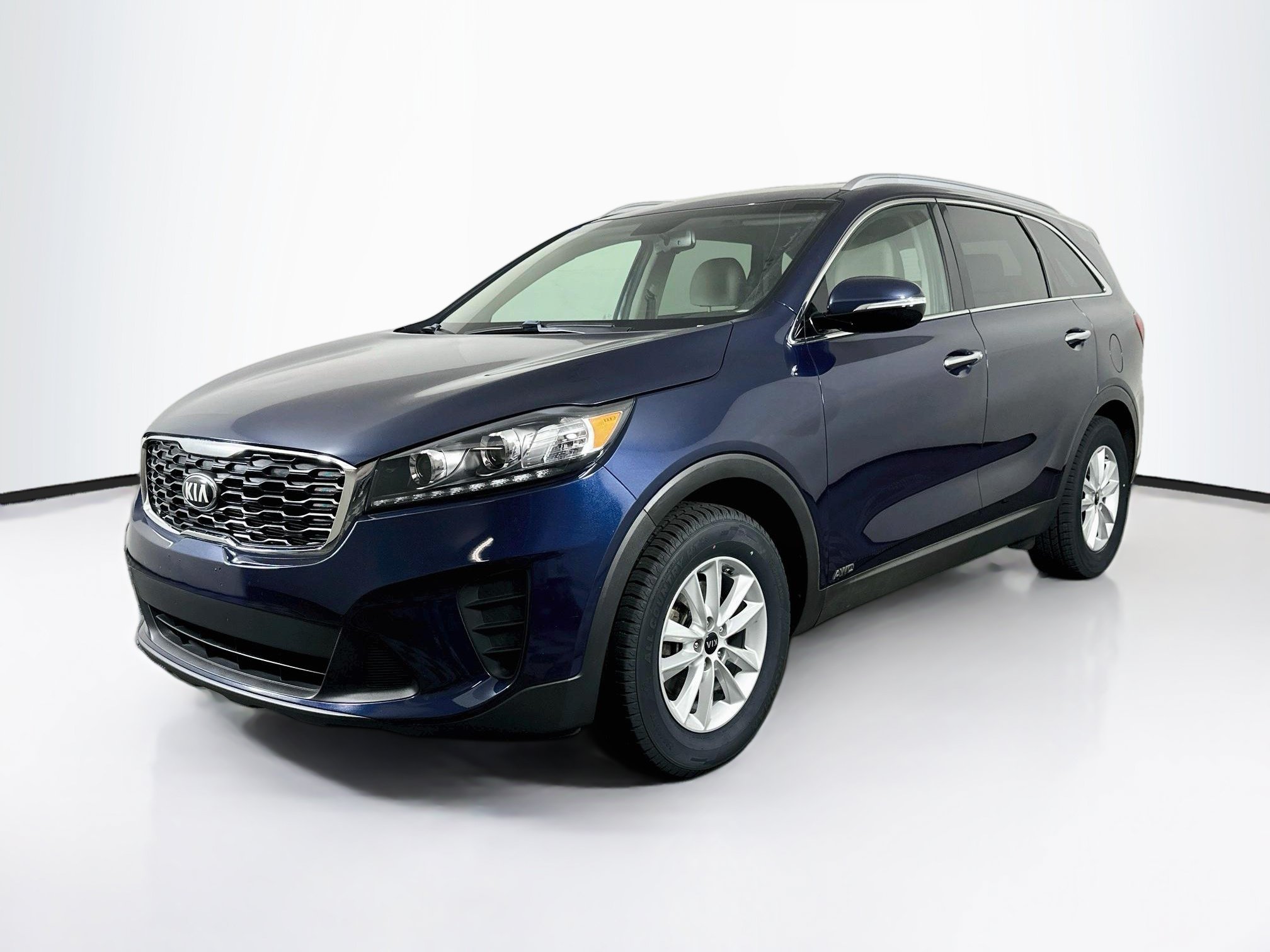 Used 2019 Kia Sorento AWD w/ LX Convenience Package image 3