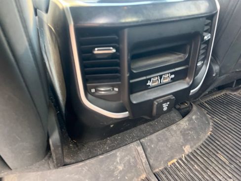 Used 2020 RAM 1500 Big Horn AWD/4WD image 17