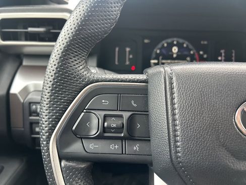 Used 2024 Toyota Tacoma SR5 w/ SR5 Upgrade Package image 25