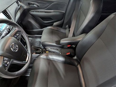 Used 2019 Buick Encore Preferred image 12