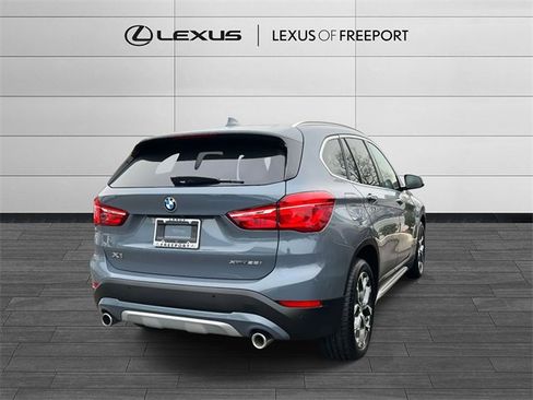 Used 2021 BMW X1 xDrive28i w/ Convenience Package image 5