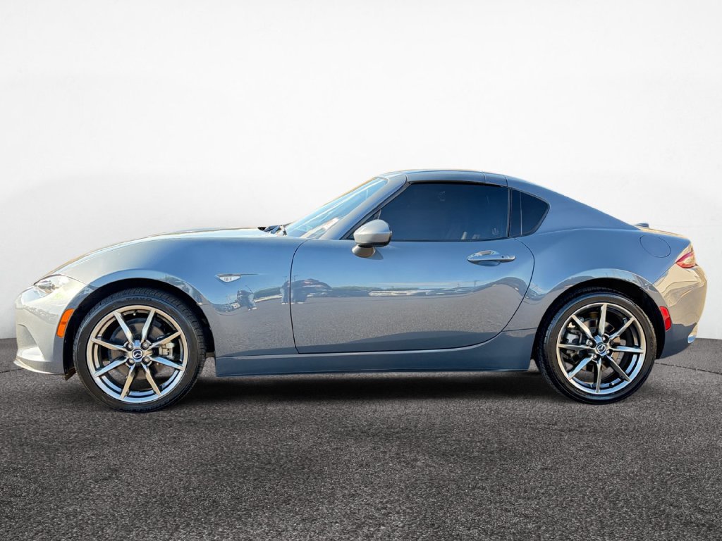 Used 2021 MAZDA MX-5 Miata RF Grand Touring RWD image 2