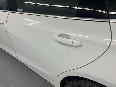 Used 2022 Chevrolet Malibu LT FWD image 22