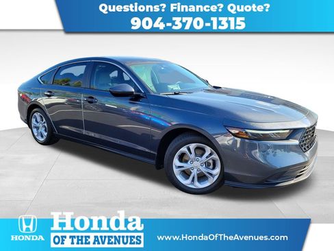 Certified 2025 Honda Accord LX image 1
