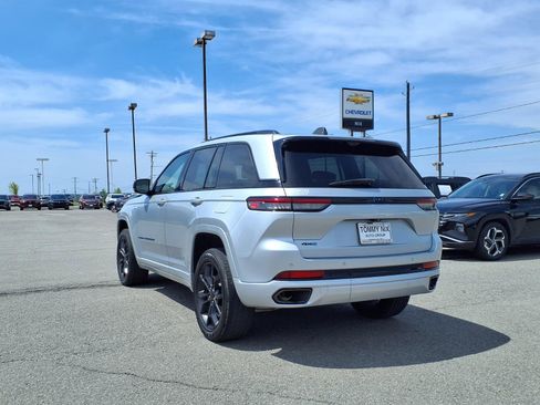 Used 2024 Jeep Grand Cherokee Limited 4xe AWD/4WD image 2