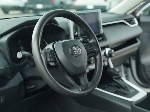 Used 2024 Toyota RAV4 XLE image 26