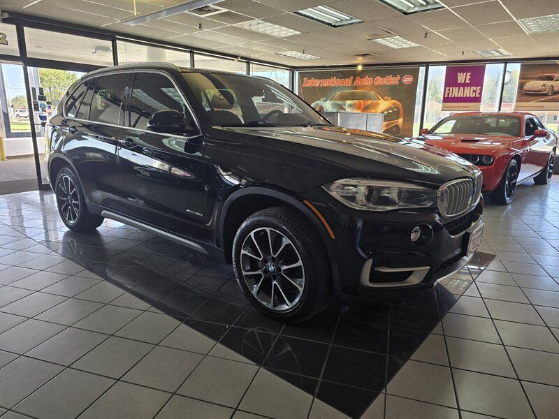 Used 2018 BMW X5 xDrive35i AWD/4WD image 3