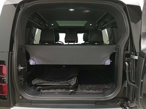 Used 2024 Land Rover Defender 110 S AWD/4WD image 5