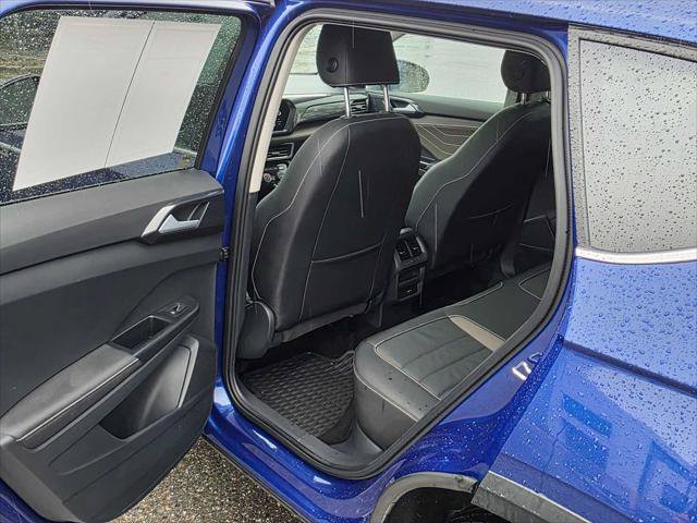 Used 2024 Volkswagen Taos SEL AWD/4WD image 15