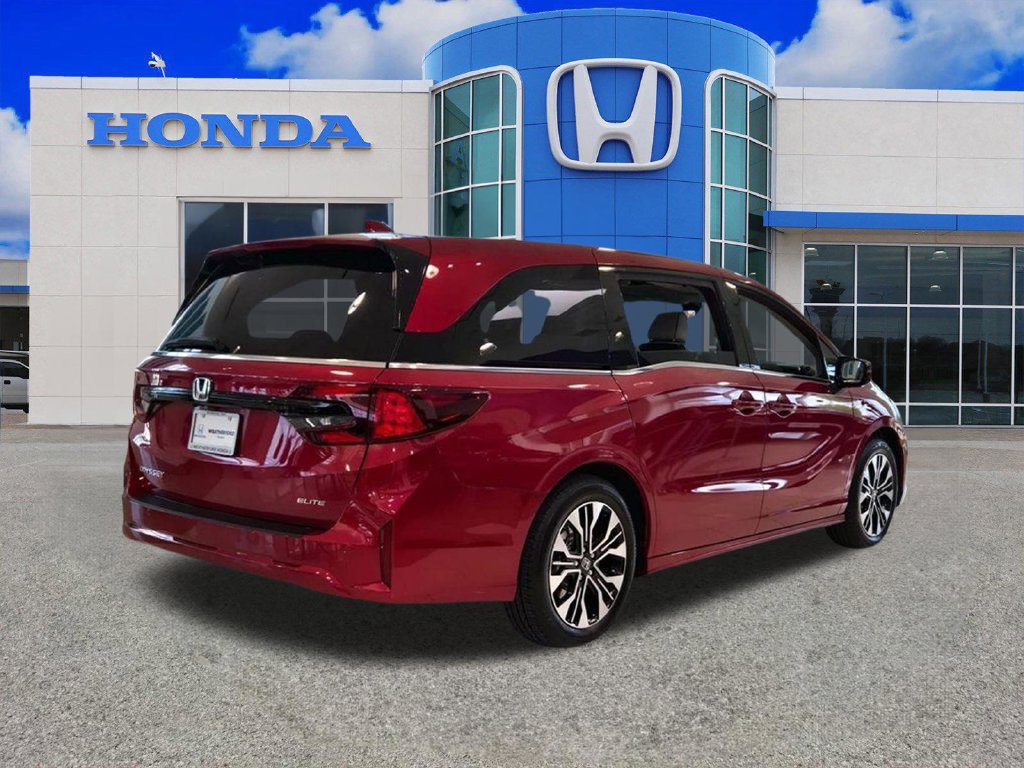 New 2027 Honda Odyssey Elite image 2