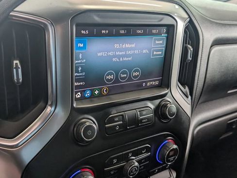 Used 2019 Chevrolet Silverado 1500 LT w/ All-Star Edition image 19