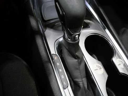 Used 2024 Chevrolet Malibu LT image 22