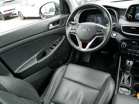 Used 2019 Hyundai Tucson Limited AWD/4WD image 9