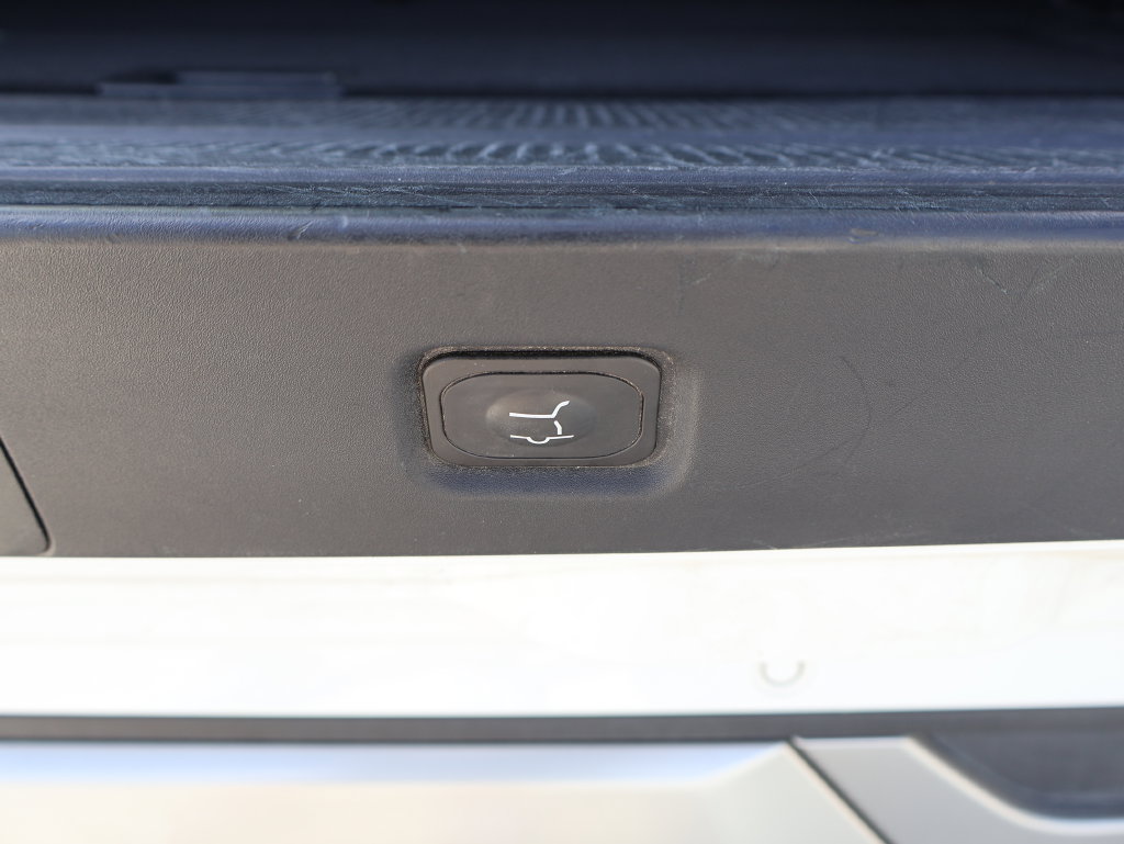 Certified 2025 Ford Expedition Max Platinum AWD/4WD image 18