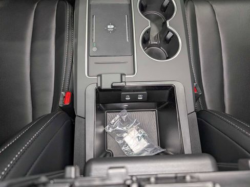 Used 2025 Acura MDX SH-AWD w/ Technology Package image 21