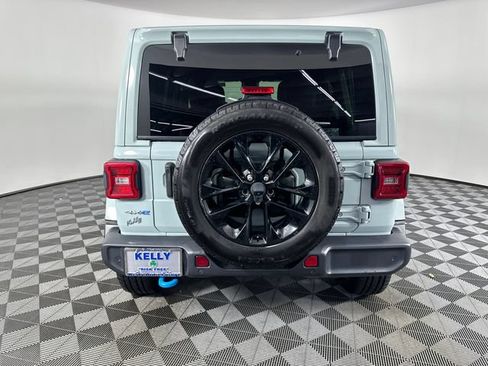 Certified 2024 Jeep Wrangler Unlimited Sahara w/ Safety Group AWD/4WD image 3