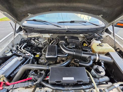 Used 2010 Ford F150 XL AWD/4WD image 15