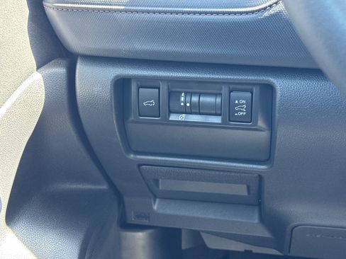 Certified 2025 Subaru Forester Touring AWD/4WD image 8