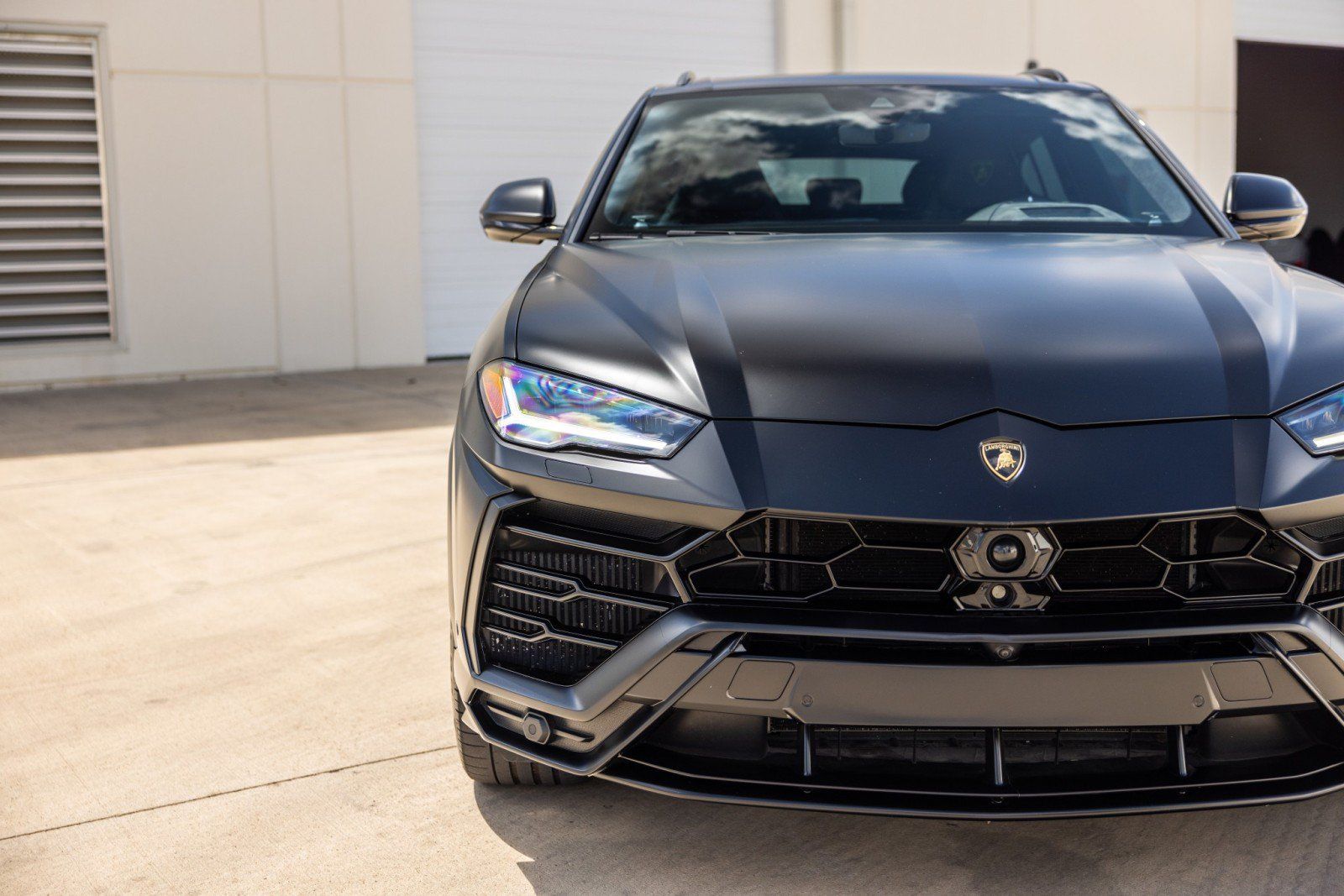 Used 2022 Lamborghini Urus AWD/4WD image 7