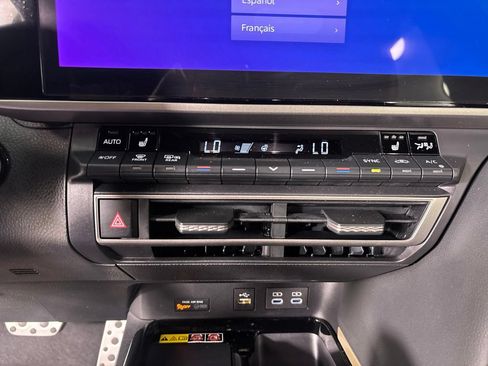 Used 2025 Toyota Camry XSE FWD image 21