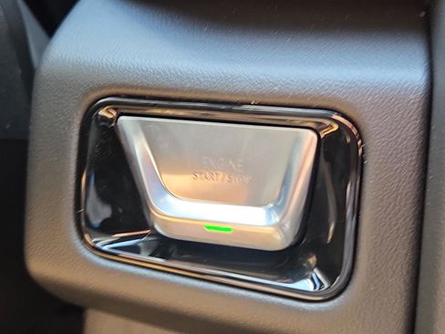 New 2026 GMC Yukon XL Elevation image 17