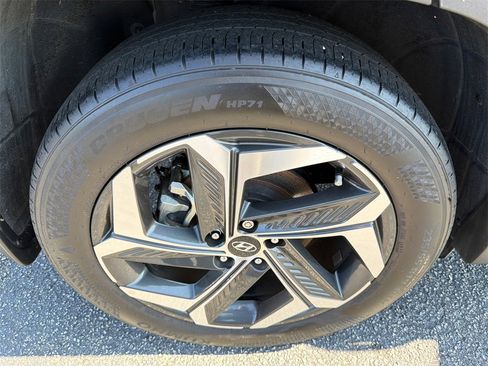 Used 2023 Hyundai Tucson SEL w/ Convenience Package image 17