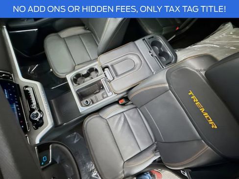 New 2025 Ford Expedition Tremor image 23