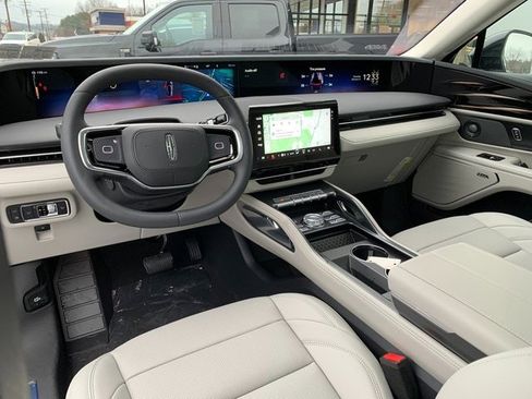 New 2026 Lincoln Nautilus Premier w/ Equipment Group 102A image 24