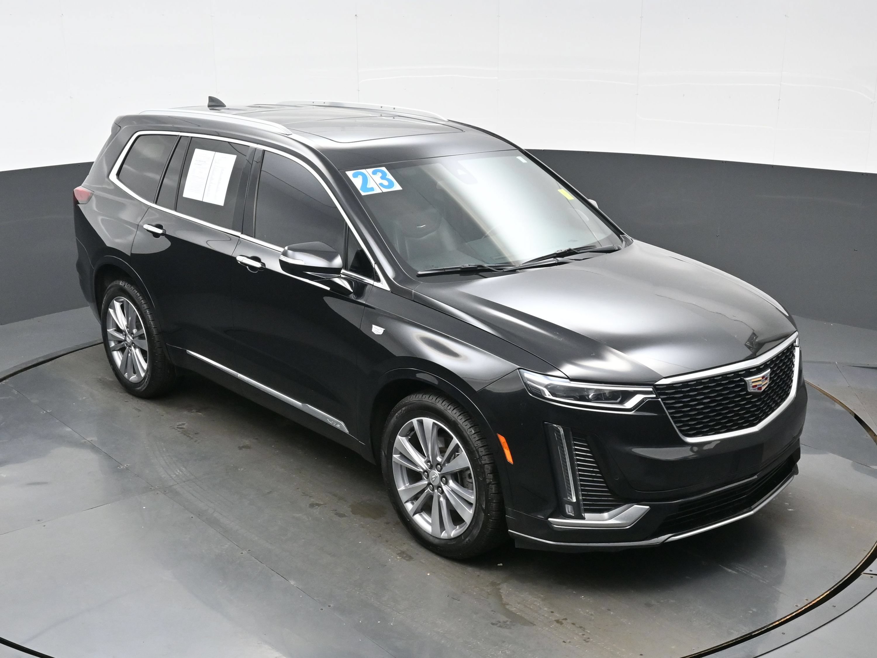 Used 2023 Cadillac XT6 Premium Luxury FWD image 40