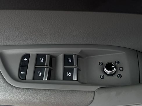 Used 2019 Audi Q5 2.0T Premium w/ Convenience Package AWD/4WD image 44
