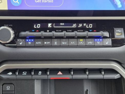 New 2026 Toyota Sequoia Platinum AWD/4WD image 18