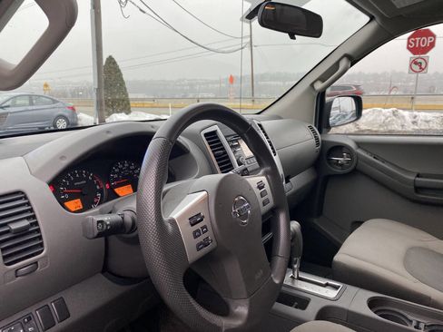 Used 2014 Nissan Xterra S image 9