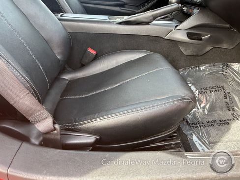 Used 2021 MAZDA MX-5 Miata RF Grand Touring image 15