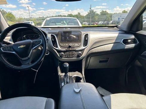 Used 2020 Chevrolet Equinox Premier FWD image 6