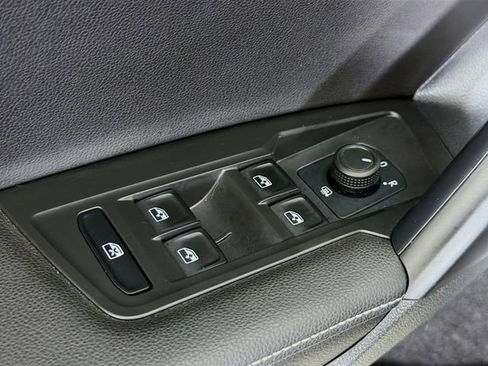 Used 2023 Volkswagen Tiguan S FWD image 18