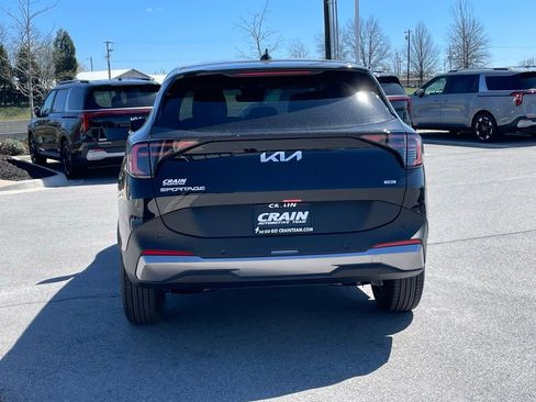 New 2026 Kia Sportage LX image 6