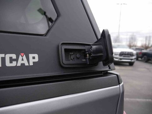 Used 2025 Ford F150 Platinum w/ Equipment Group 702A High image 17