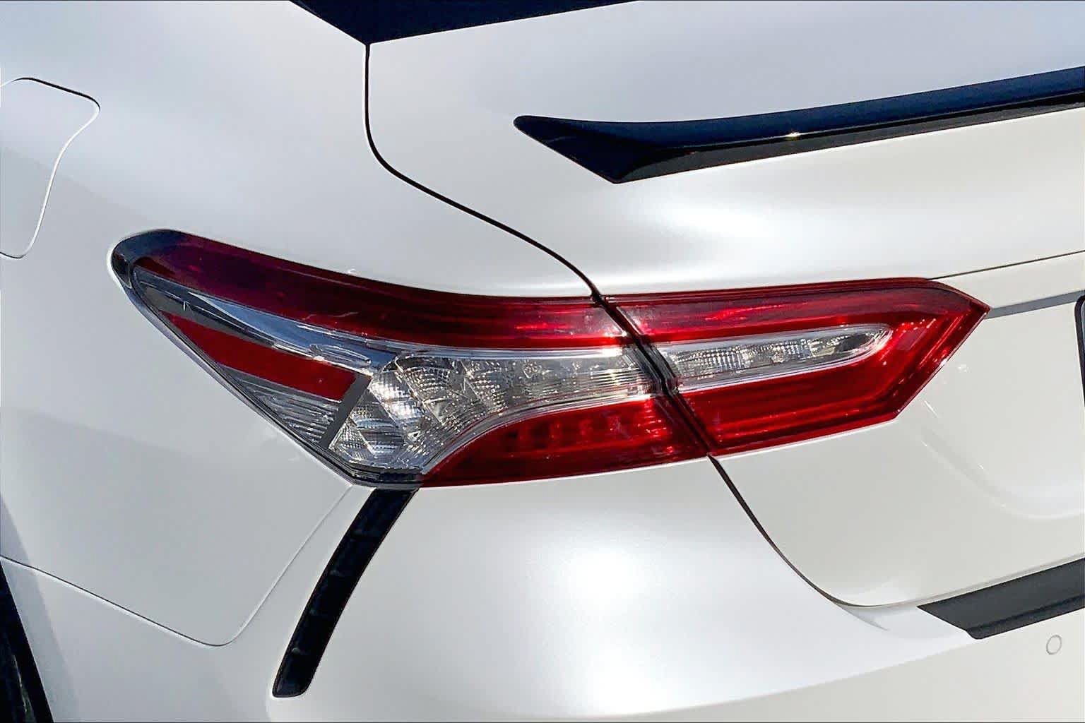 Used 2020 Toyota Camry XSE w/ Driver Assist Package FWD image 29