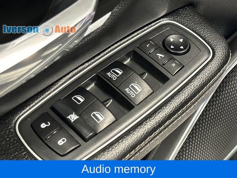Used 2020 RAM 1500 Laramie AWD/4WD image 21