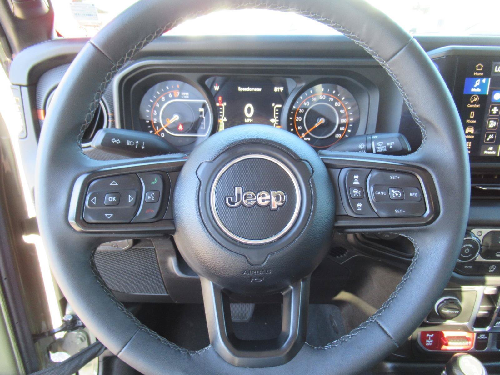 Certified 2026 Jeep Gladiator Mojave AWD/4WD image 22