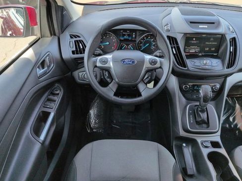 Used 2014 Ford Escape SE w/ Equipment Group 201A FWD image 16