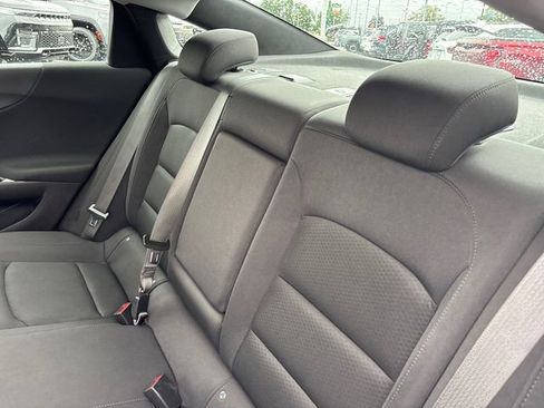 Used 2024 Chevrolet Malibu LT FWD image 8
