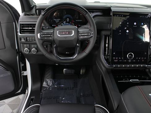 New 2026 GMC Yukon XL AT4 Ultimate AWD/4WD image 14