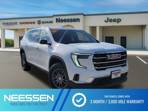 Used 2025 GMC Acadia Elevation image 1