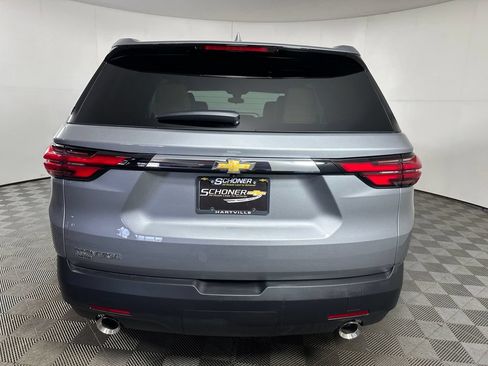 Used 2024 Chevrolet Traverse LS FWD image 4