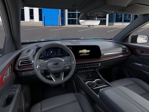 New 2026 Chevrolet Traverse Z71 w/ Driver Confidence Package AWD/4WD image 16
