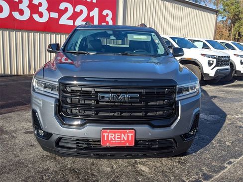 Used 2021 GMC Acadia SLT w/ Elevation Edition image 11